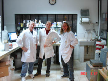 Billy and Max mix it up with Alberto in the color research a